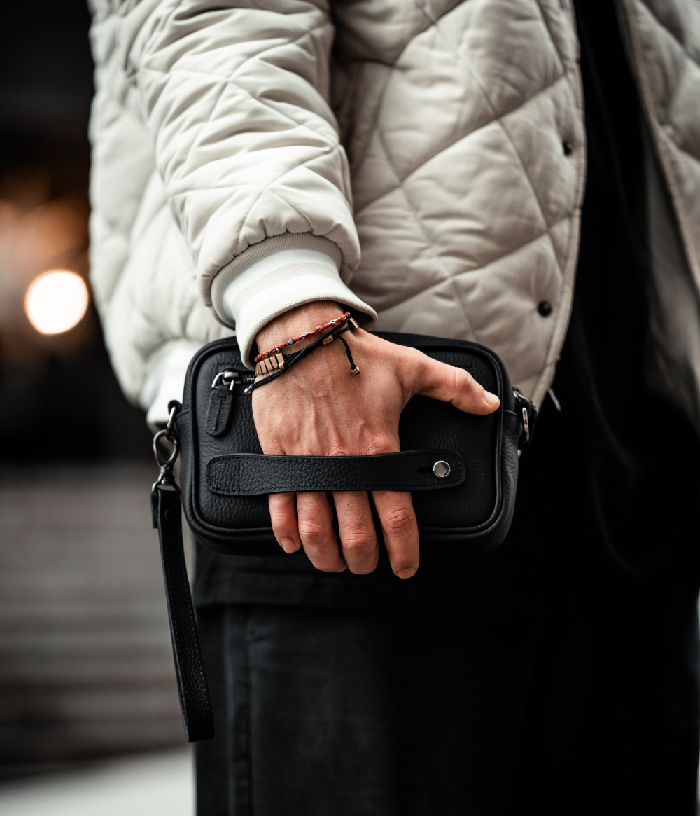 Belluvi Pouch Bag mit Schulterriemen Grau